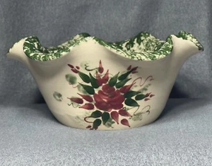 POTTERY /STONEWARE HAND PAINTED BOWL WITH FLORAL DESIGN & GREEN SPONGEWARE - Bild 1 von 7
