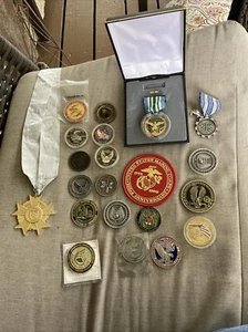 HUGE Lot of US Army Challenge Coins Medical Commander-Rembrandt- Pins Battle 163 - Picture 1 of 11