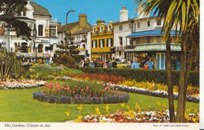 Essex Postcard - Pier Gardens - Clacton-On-Sea - Ref 92A - Image 1 of 2