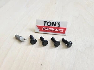 BLACK TOYOTA SECURITY Anti Theft Auto License Plate Screws Stainless bolt snake - Foto 1 di 3