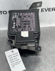 Acura Integra 1994-01 debajo del capó compartimento del compartimiento del motor caja de relé de fusibles OEM GSR - Imagen 1 de 8