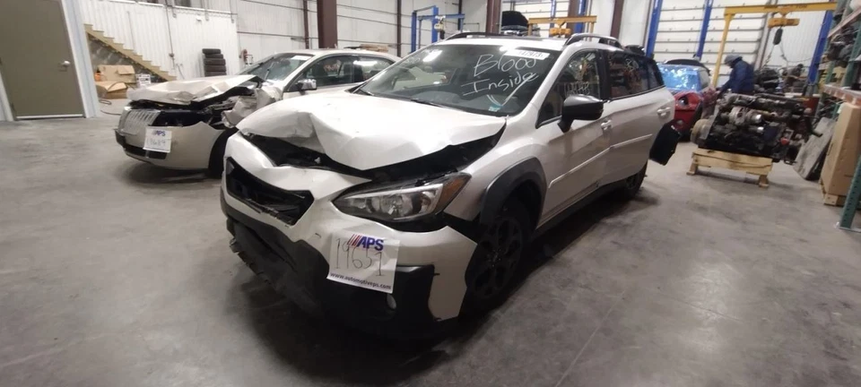 Alternador 21-24 SUBARU XV CROSSTREK E673384 Foto 1 de 4