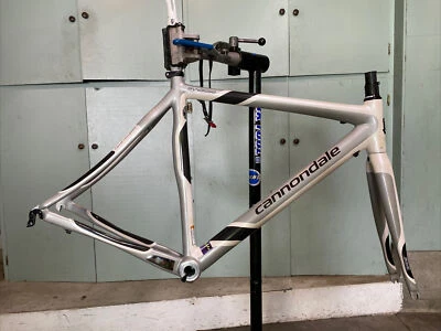 Cuadro de carbono Cannondale Synapse 2 53 cm, 700c, BB30 Foto 1 de 4