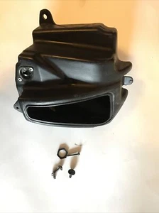 05 Yamaha Vstar 650 Glove Compartment  - Picture 1 of 7