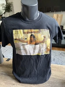 Men’s Al Pacino Black Scarface Bath Tub Cigar T Shirt Size M 100% Cotton - Picture 1 of 3