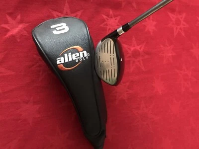 Left Hand Alien Golf Solar System 3 wood 10.5* Mid Flex Graphite Shaft, with HC - Image 1 of 4