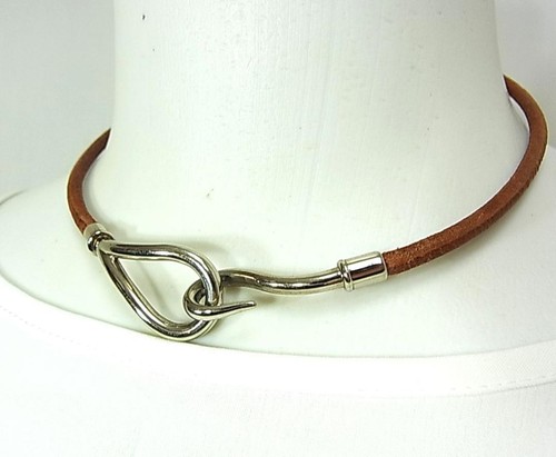 HERMÈS Collana Tiffany Co. Cuore Aperto Unisex Pelle Marrone Argento Buone Condizioni Senza Scatola