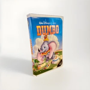 Disney Classic Dumbo VHS Black Diamond Signature Hologram Collectors Edition ‘81 - Picture 1 of 8