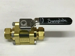 Swagelok B-65TS16 Series 60 1" Compression Brass Ball Valve - Picture 1 of 7