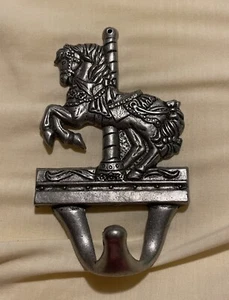 Vintage Pewter 5" Carousel Horse  Hook Wall Hanger Nursery Decor Key Holder - Picture 1 of 3