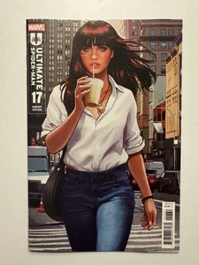 Ultimate Spider-Man #17 Ivan Talavera Cover Variant Marvel Comics (2025) - Picture 1 of 3