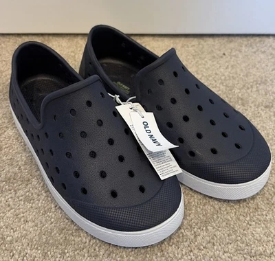 Zapatos sin cordones Old Navy para niños - Talla 11 - Azul marino - Impermeables - Nuevos con etiquetas Foto 1 de 4