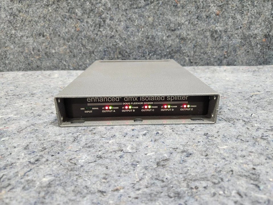 Doug Fleenor 125EE DMX512 Enhanced Isolated Splitter 1 In/5 Out 5-Pin XLR Opto - Image 1 of 4