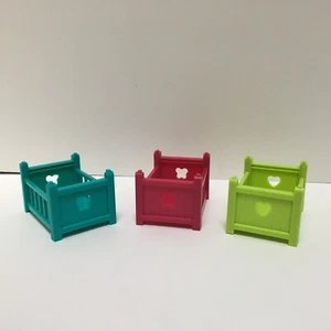 Lil Woodzeez Babeez stapelbare Kinderbetten 3 Stück rosa grün blau - Bild 1 von 6