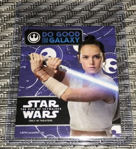 2019 Lucasfilm Star Wars: The Rise of Skywalker Do Good for Galaxy Rey Card