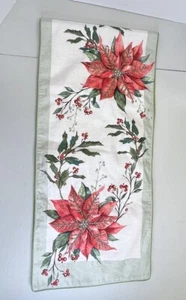 CYNTHIA ROWLEY TABLE RUNNER POINSETTIAS Christmas RED CREAM GREEN 16 X 70 Beaded - Picture 1 of 10