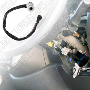 1 x Ignition Switch Ignition Key Switch 84450-14021 For Toyota Pickup 1979-1981 - Picture 1 of 6