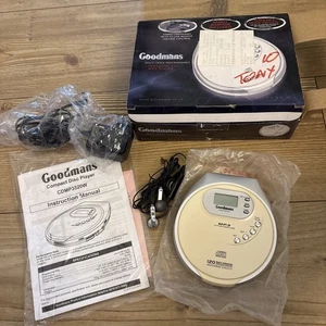 Reproductor de CD estéreo personal Goodmans MP3 portátil CDMP3520W funcionando en caja completo - Imagen 1 de 4