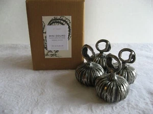 Pottery Barn Thanksgiving Mini Kürbis Tischkartenhalter 4er Set - Bild 1 von 2