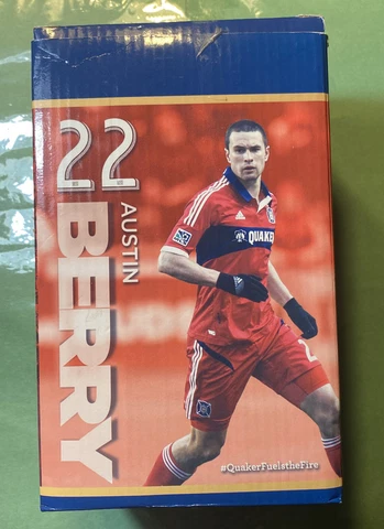 CHICAGO FIRE#22 AUSTIN BERRY BOBBLEHEAD MLS SOCCER QUAKER OATS Damaged Outer Box Cover