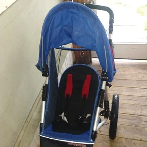 Schwinn Arrow Jogger Stroller - Picture 1 of 11