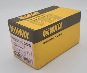25 Stück Dewalt Hangermate + Holzschrauber Rohraufhänger 3/8 Zoll x 1/4 Zoll x 4 Zoll PFM2251250 - Bild 1 von 7