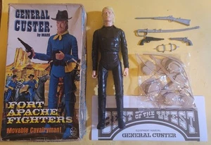 Black General Custer + 18 Accessories + Box + Manual Marx Johnny West Zeb Maddox - Picture 1 of 11
