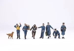 PreSale Set 08 Pro-Painted Figures 1:48 RAF Pilots and Crews WW2 - Picture 1 of 11