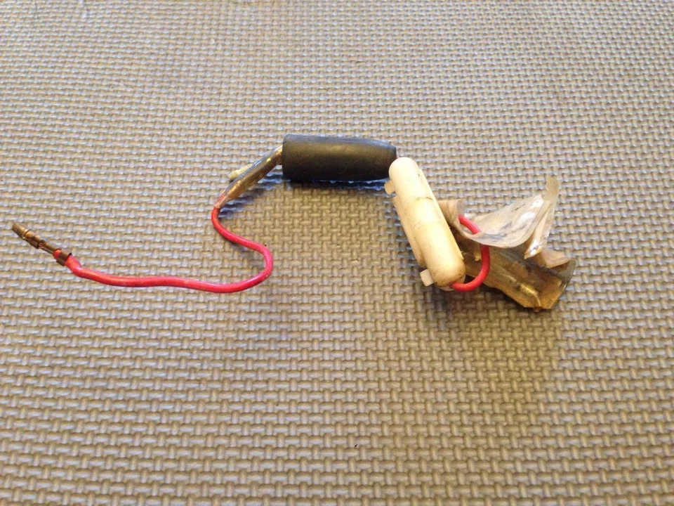 RV125 1974 Suzuki OEM portafusibles arnés de cableado telar RV 125 74 Foto 1 de 1