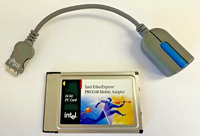 Tarjeta de PC Intel PCMCIA EtherExpress PRO/100 Fast Ethernet LAN con cable dongle Foto 1 de 2