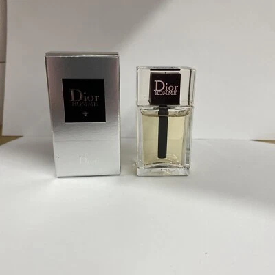 Dior Homme Eau de Toilette Mini Tamaño de Viaje Splash 10 ml/0,34 fl oz Hombres Nuevo Foto 1 de 2