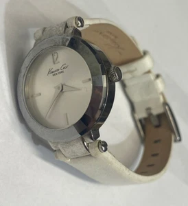 Kenneth Cole New York Reloj Mujer Correa Cuero Blanco Batería Nueva Excelente Estado - Imagen 1 de 10