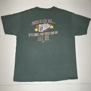 Y2K Big Dogs Poker T-Shirt Blu Verde Uomo Taglia XL Più Divertente Quando Vai All In - Foto 1 di 16