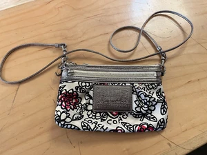BLACK AND WHITE FLORAL DRAWING COACH POPPY CLUCH BAG PURSE WITH STRAP - Picture 1 of 8