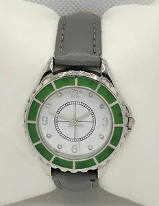 Stilvolle runde silberfarbene grüne Damenuhr mit grauem Kunstlederband G2 - Bild 1 von 9