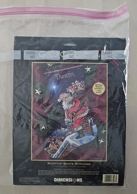 1997 Dimensions The Gold Collection Rooftop Santa Stocking 8528 Cross Stitch Kit - Image 1 of 4