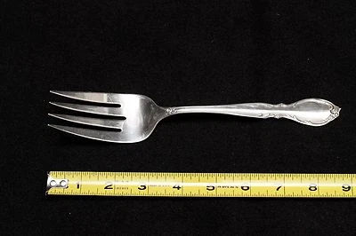 Tenedor de carne WM Rogers para servir plateado IS Moonlight Lovelight Royal Victorian Foto 1 de 4