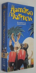 HAMILTON MATTRESS New VHS Bongo Drum Playing Aardvark Seeks Stardom Animated BBC - Imagen 1 de 3