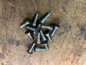 KAWASAKI Z650 F2/F3/F4/Z750 L1/L2 SCHEIBENSCHRAUBEN - Bild 1 von 1