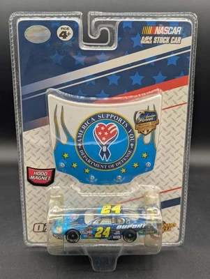 Jeff Gordon 2007 1/64 Diecast Winners Circle #24 American Heroes con capucha nuevo Foto 1 de 2