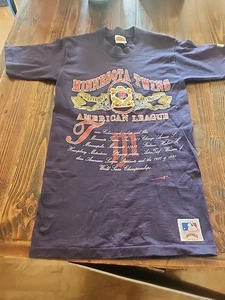 VINTAGE MLB MINNESOTA TWINS TEE SHIRT 1992 SIZE MEDIUM MADE IN USA - Picture 1 of 10