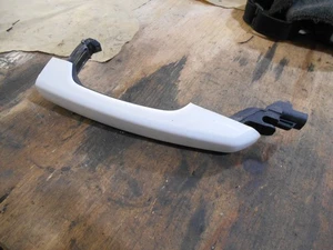 Jaguar XE XF F-Pace E-Pace Türgriff außen NICHT PASSIVER Einstieg. 2015-24 - Bild 1 von 2