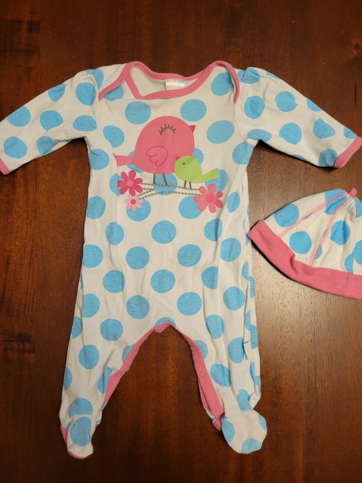 女孩赛马海贼王小鸟套装带帽子尺寸 0-3 个月 — 第 1/3 张图片