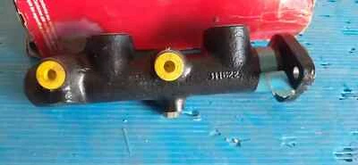 S57292 CILINDRO MAESTRO POMPA FRENO STOP PER FORD TRANSIT dal '77-'86 - Immagine 1 di 4