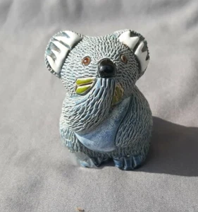 Koala Bear Eating Rinconada De Rosa 2 3/4" Figurine Blue White 128A Folkart - Picture 1 of 4