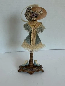 Vintage 2000 The House Of Louis Nichole viktorianischer eleganter Hut & Schuhe Urlaubsschmuck - Bild 1 von 6