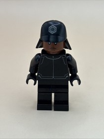 Lego FIRST ORDER Crew Member - Star Wars Minifigure from 75132- sw0694