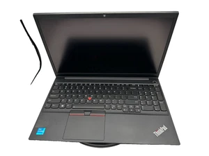 Lenovo ThinkPad E15-i5-1135G7@2.40GHz Sin Ram/SSD/HDD/OS *TAL CUAL/PIEZAS* (2730) - Imagen 1 de 8