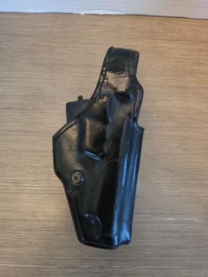 Funda negra derecha Safariland 200 se adapta a SMITH & WESSON 659 y 5906 Foto 1 de 4