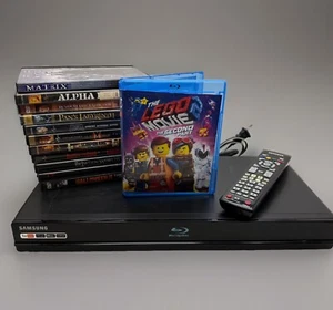 Samsung Bd-p1590 Blu-ray DVD Combo Player YouTube Wireless W/ Remote + 13 Movies - Picture 1 of 10